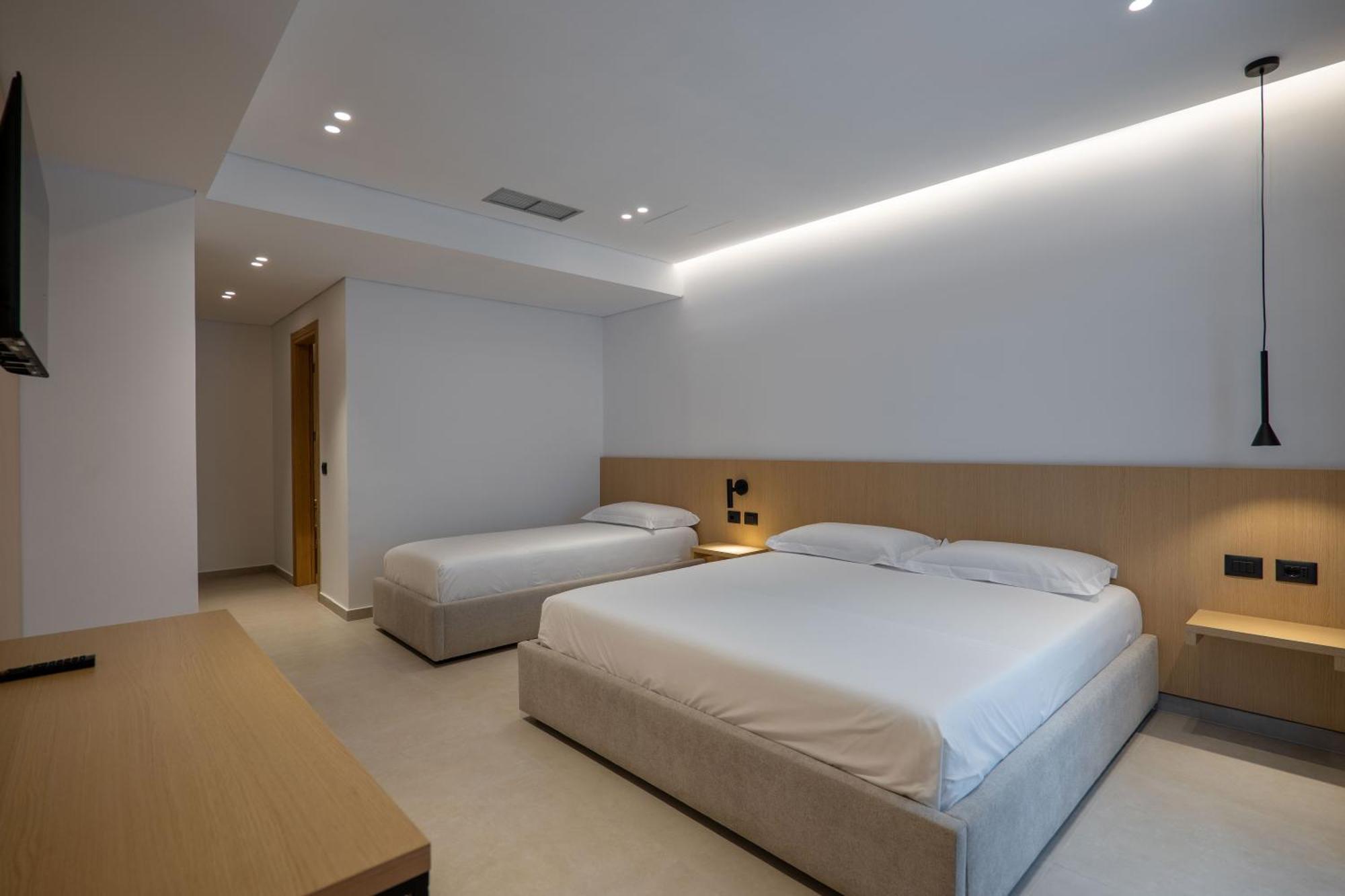 Austin Boutique Hotel Sarande Exterior photo