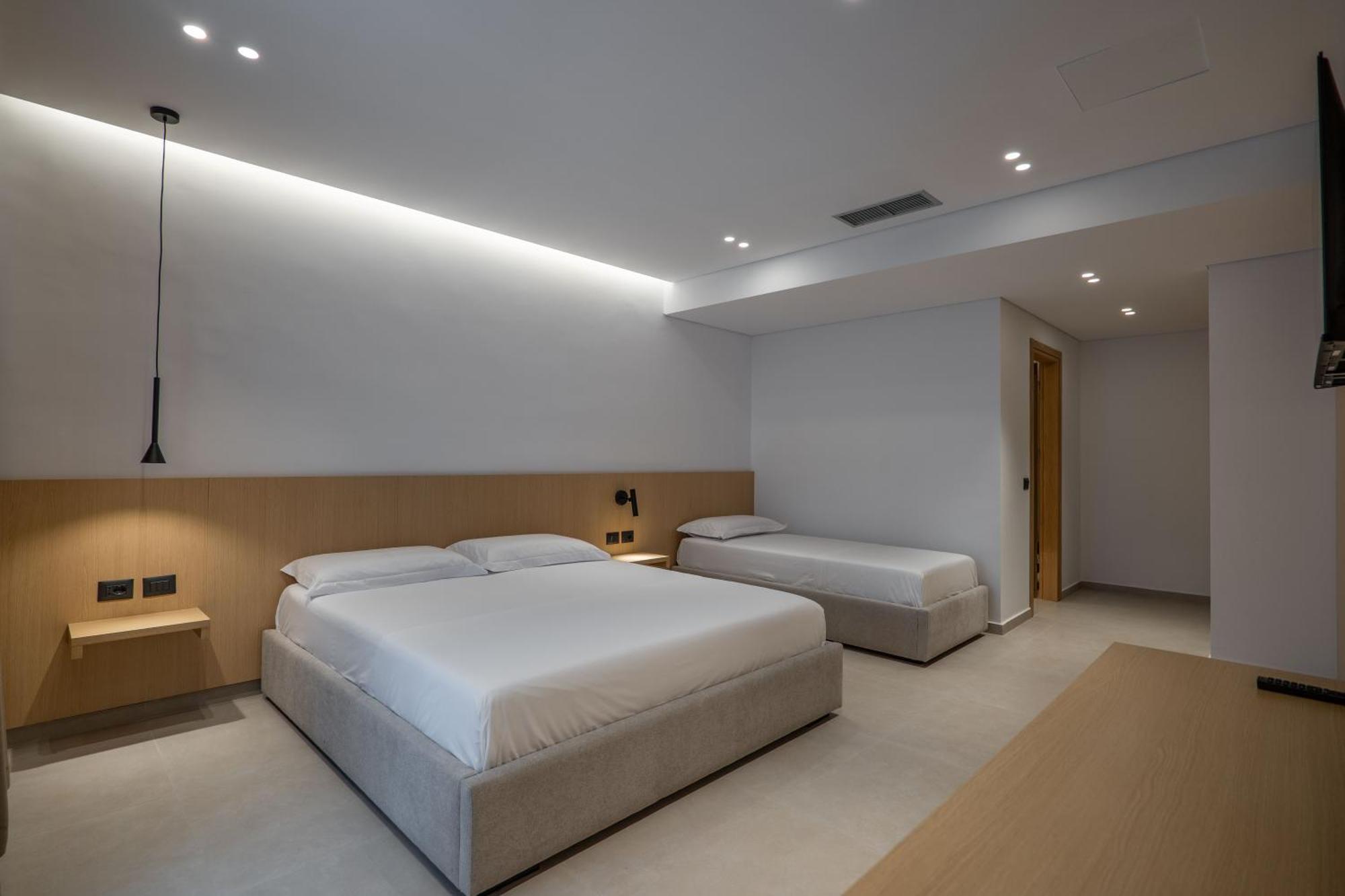 Austin Boutique Hotel Sarande Exterior photo